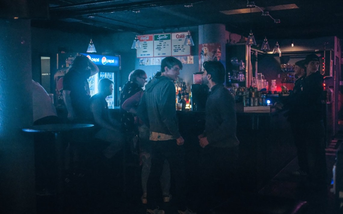 Cómo llenar la pista: marketing para vender más entradas de discoteca